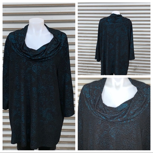 Catherines Tops - Catherines 2X top black with green accent
